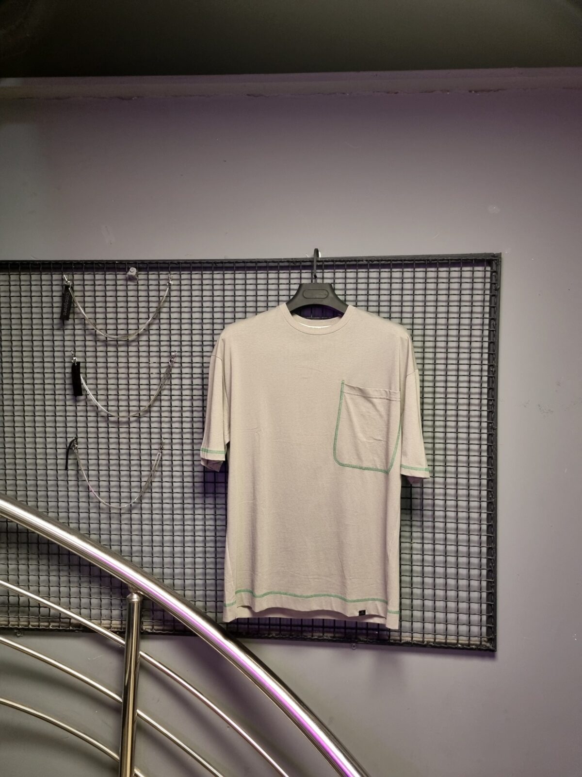 تیشرت کرم KING BRICH - Image 2