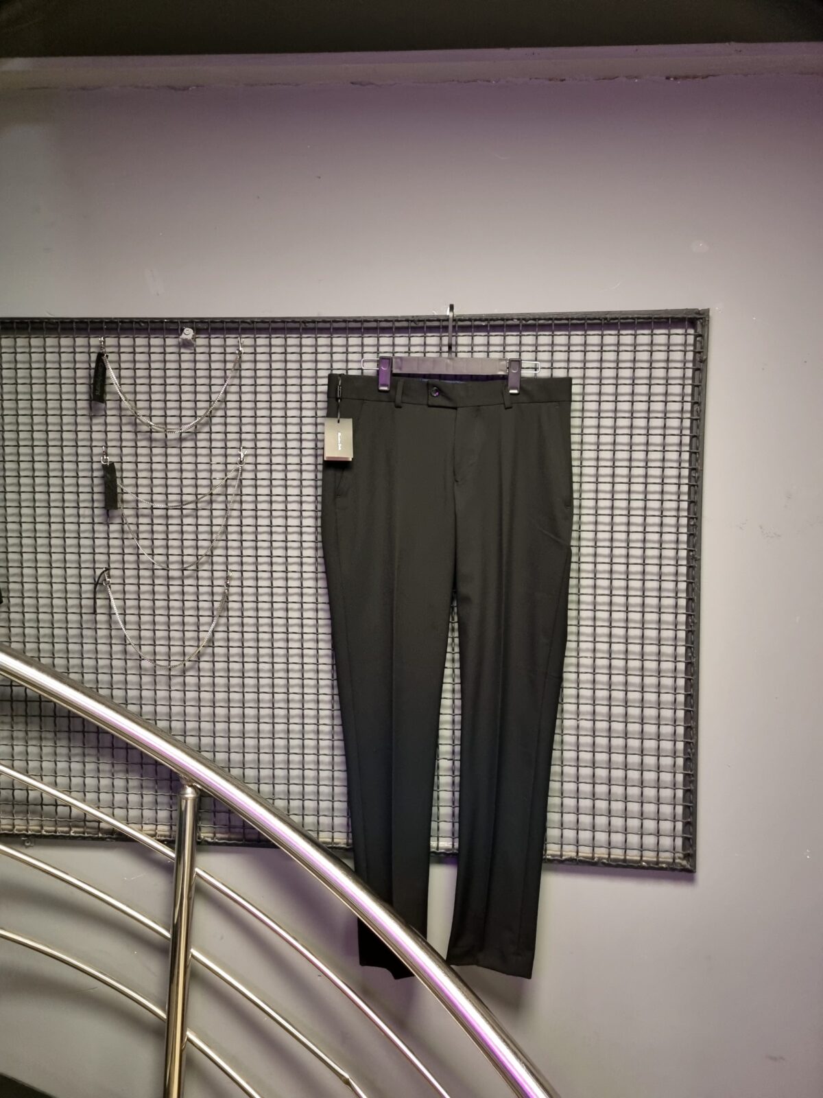 شلوار پارچه ای مشکی Massimo Dutti - Image 2