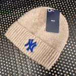 کلاه بافتنی