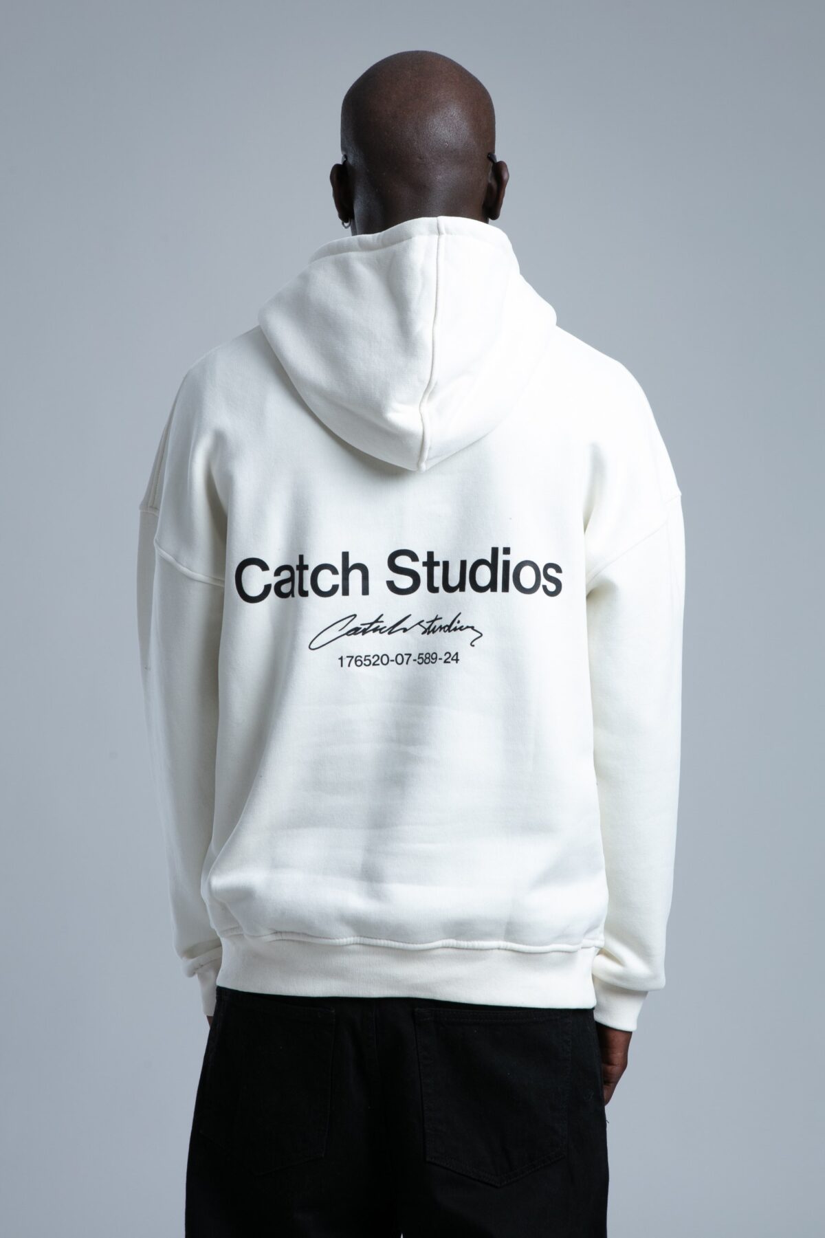 هودی catch طرح studios - Image 2