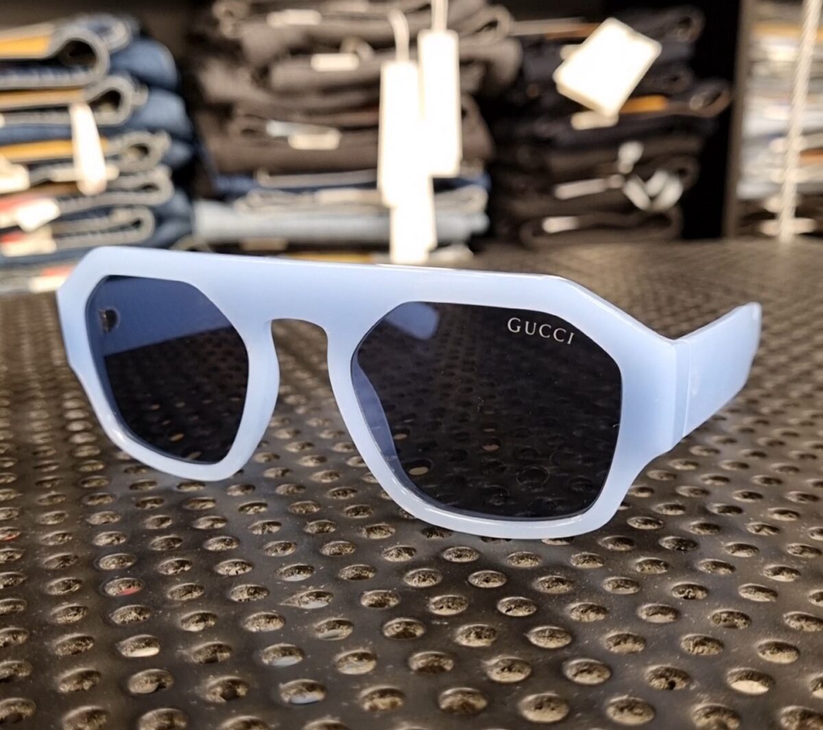 عینک آفتابی GUCCI - Image 2