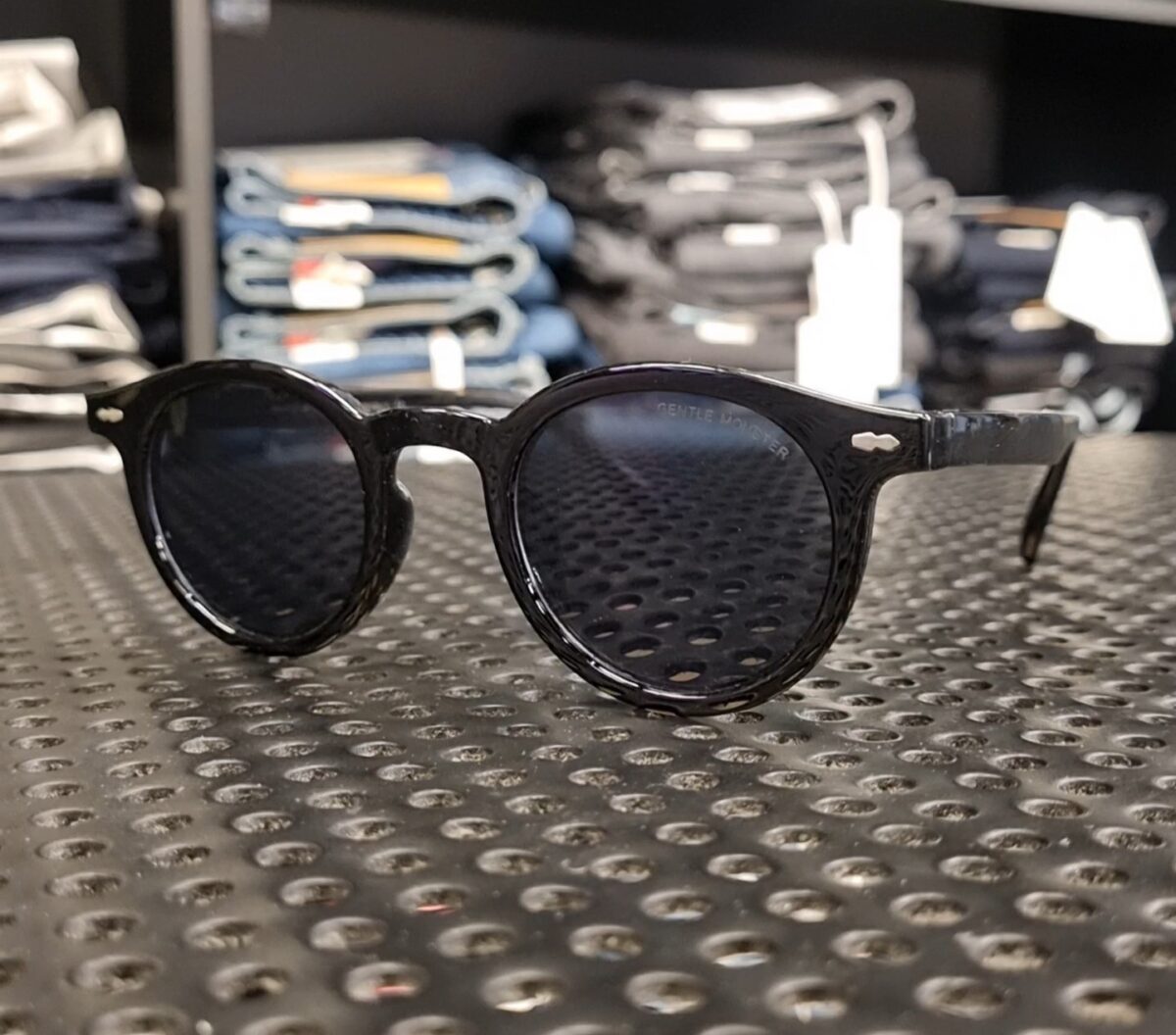 عینک آفتابی GENTLE - Image 2