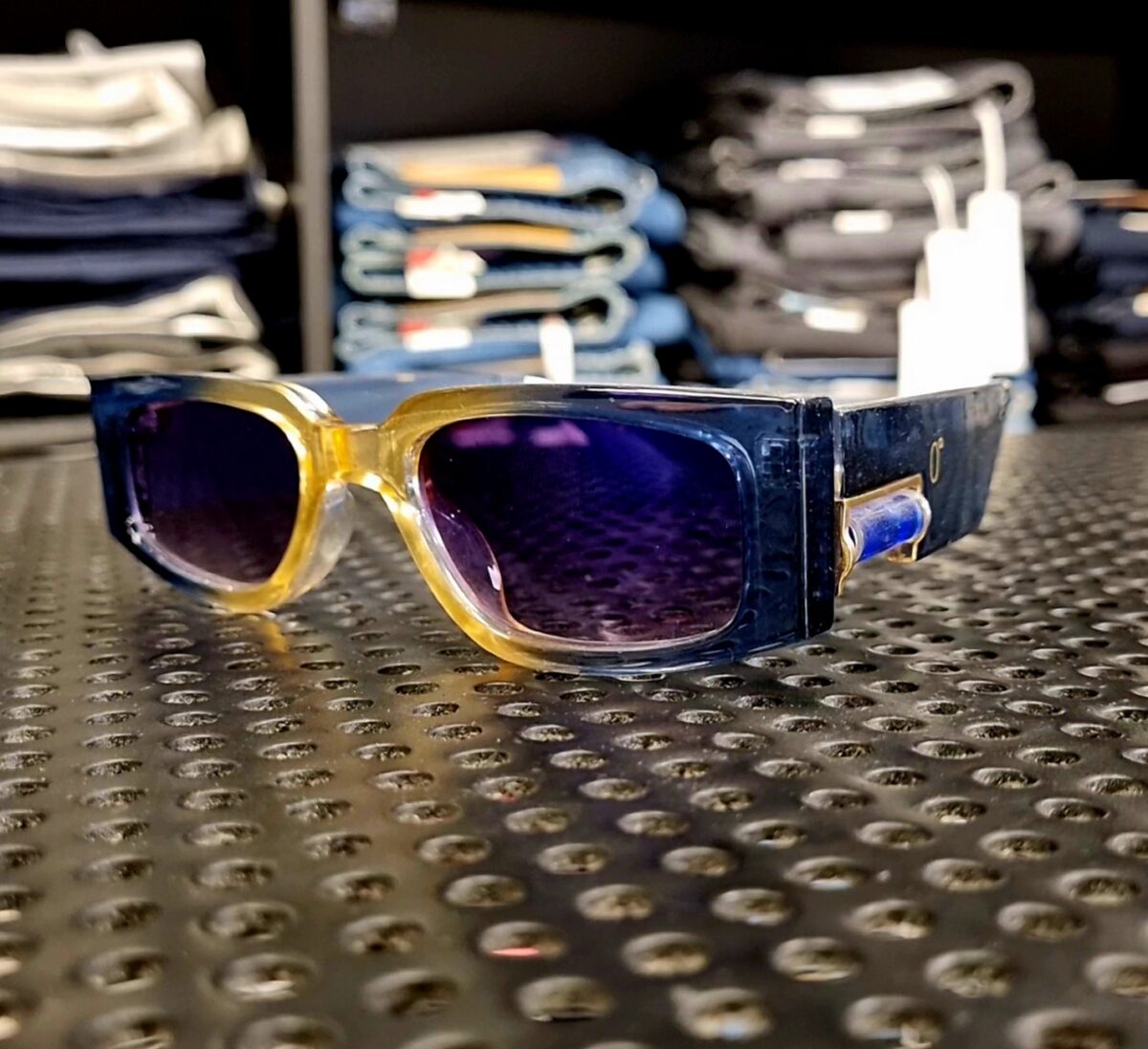 عینک آفتابی HERON PRESTON - Image 2