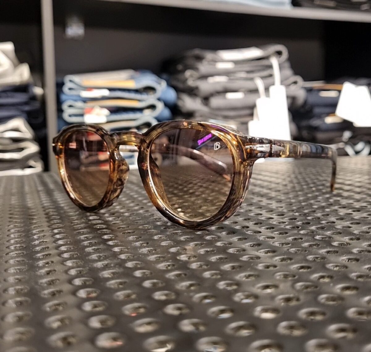 عینک آفتابی DB - Image 2