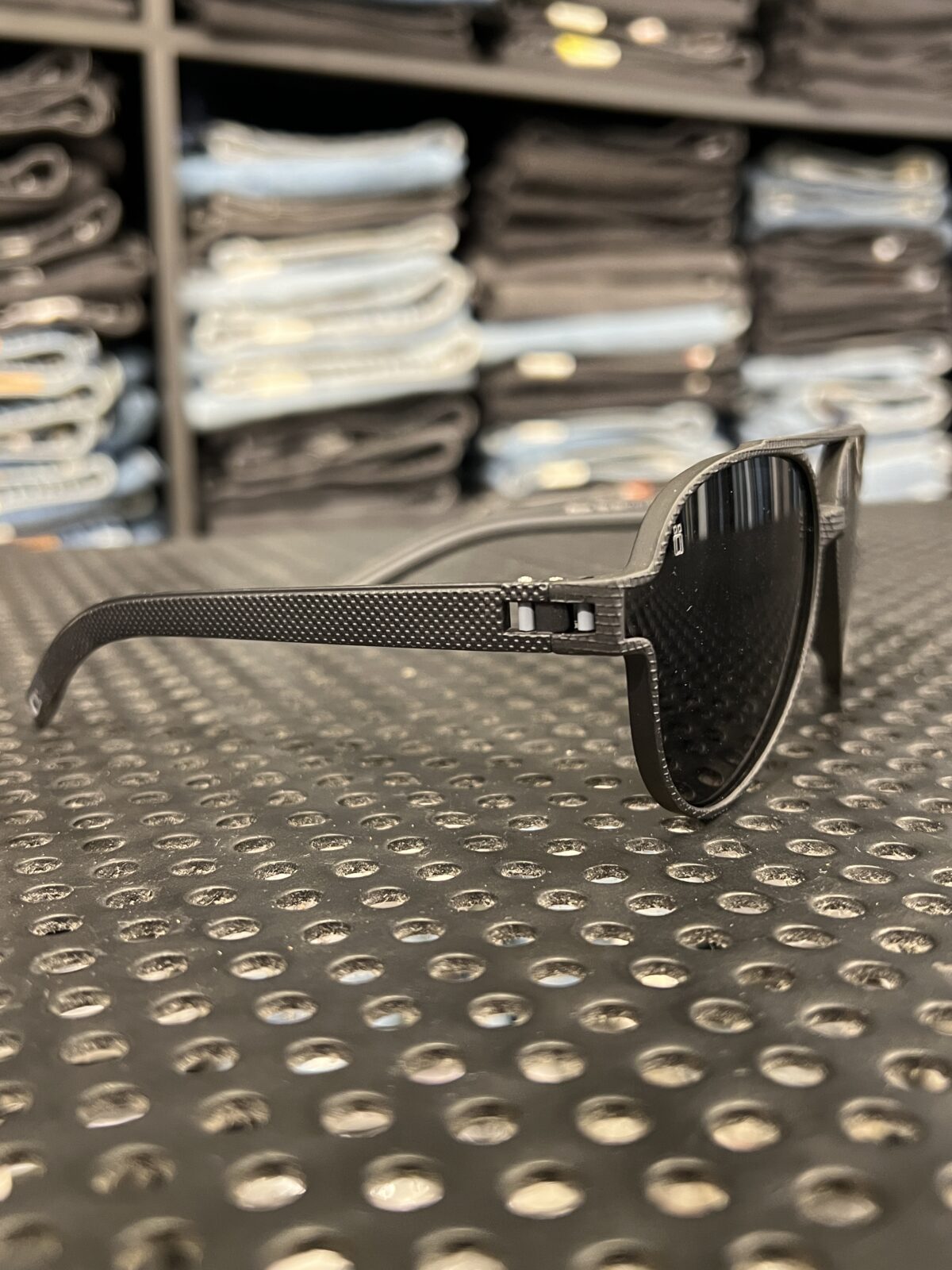 عینک آفتابی MOREL - Image 2